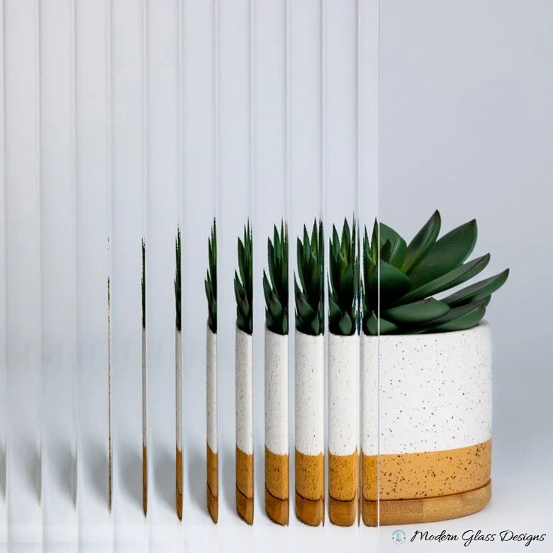 Reeded Low Iron glass pattern sample